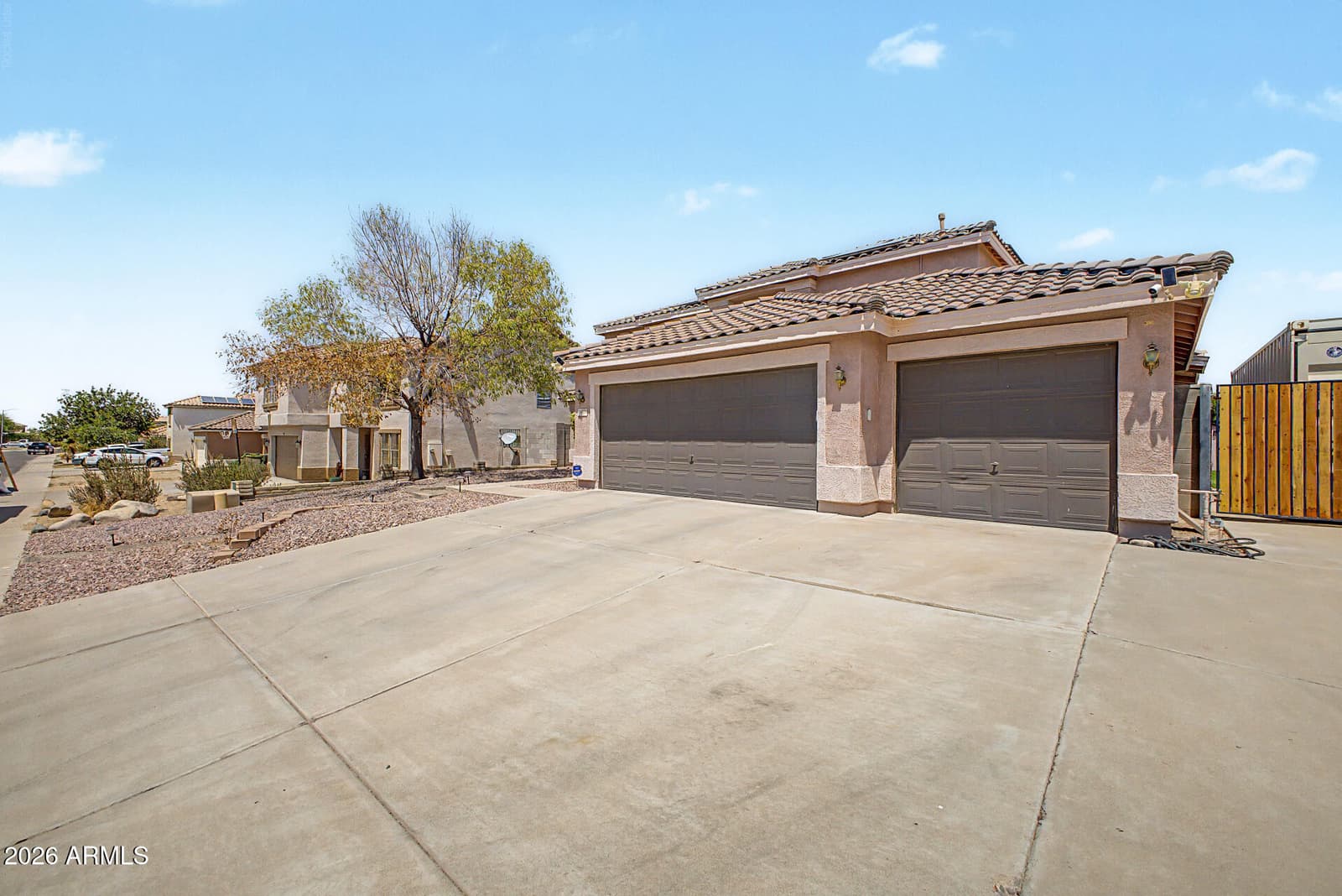 10520 W Jessie Lane, Peoria, AZ 85383 — photo 5 of 37