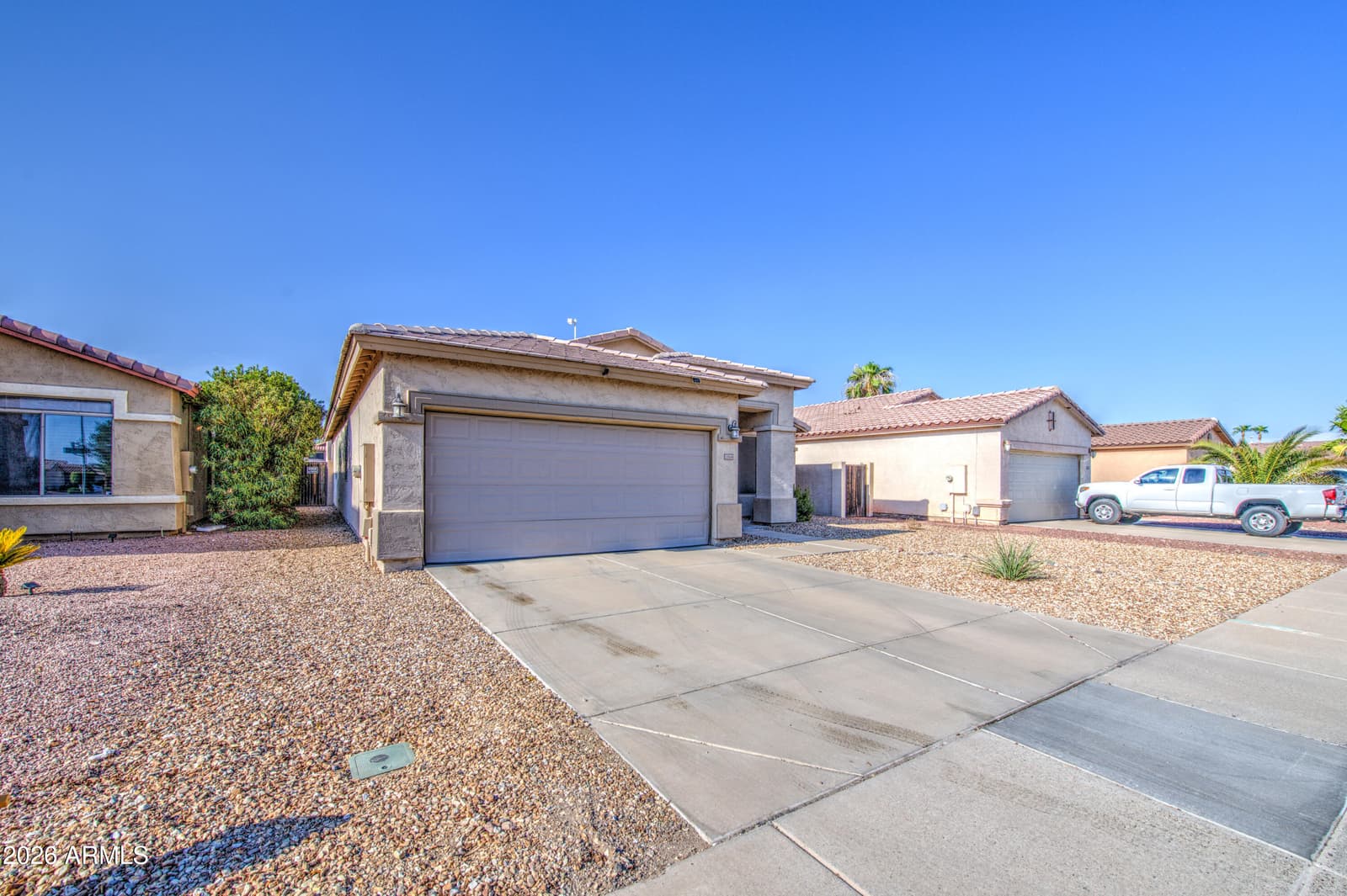 11554 W Bermuda Drive, Avondale, AZ 85392 — photo 3 of 44