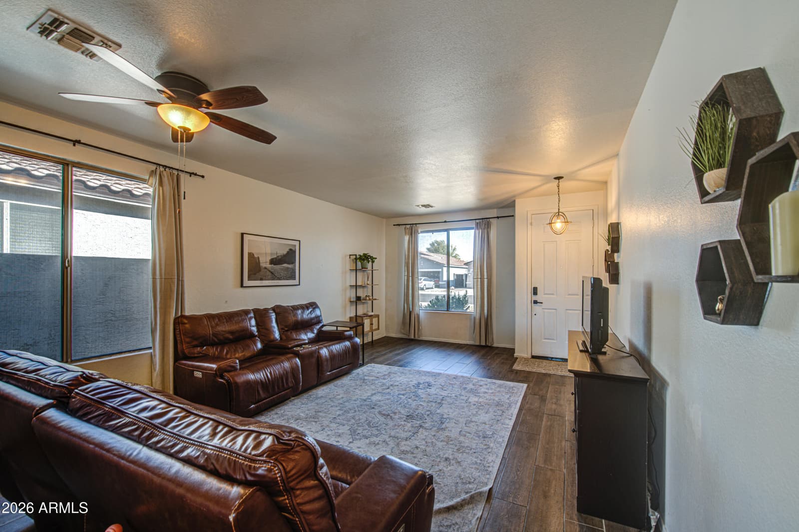 11554 W Bermuda Drive, Avondale, AZ 85392 — photo 8 of 44
