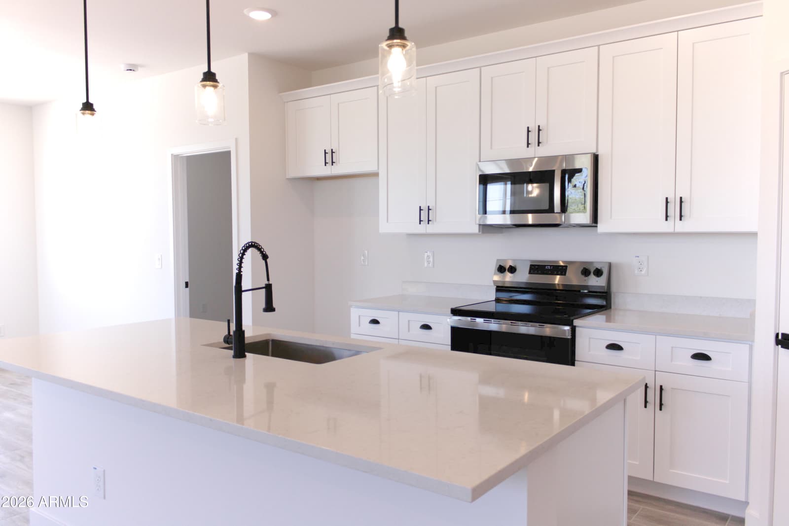 3220 W Solano Drive, Eloy, AZ 85131 — photo 4 of 13