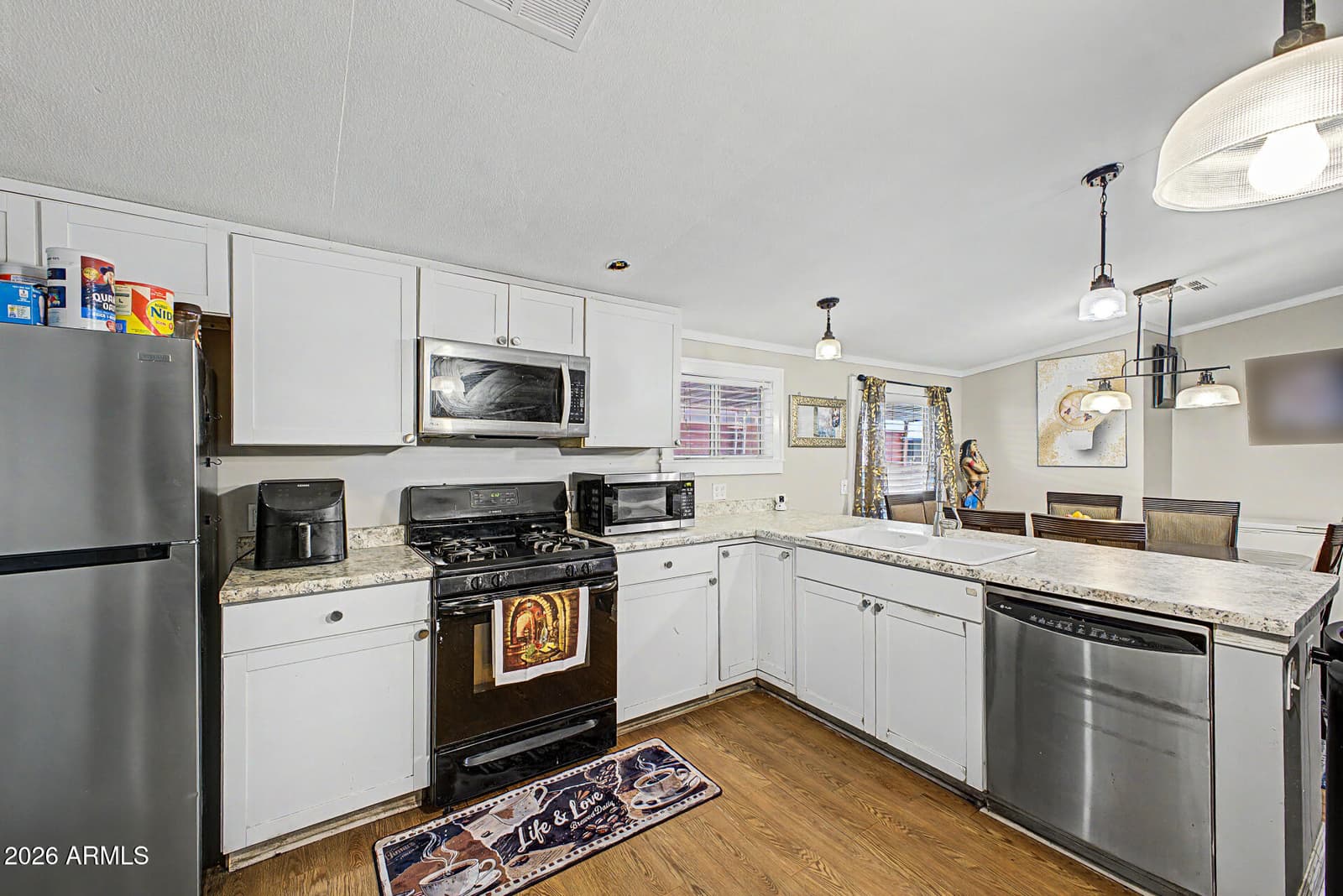11000 N 91st Avenue 21, Peoria, AZ 85345 — photo 4 of 32