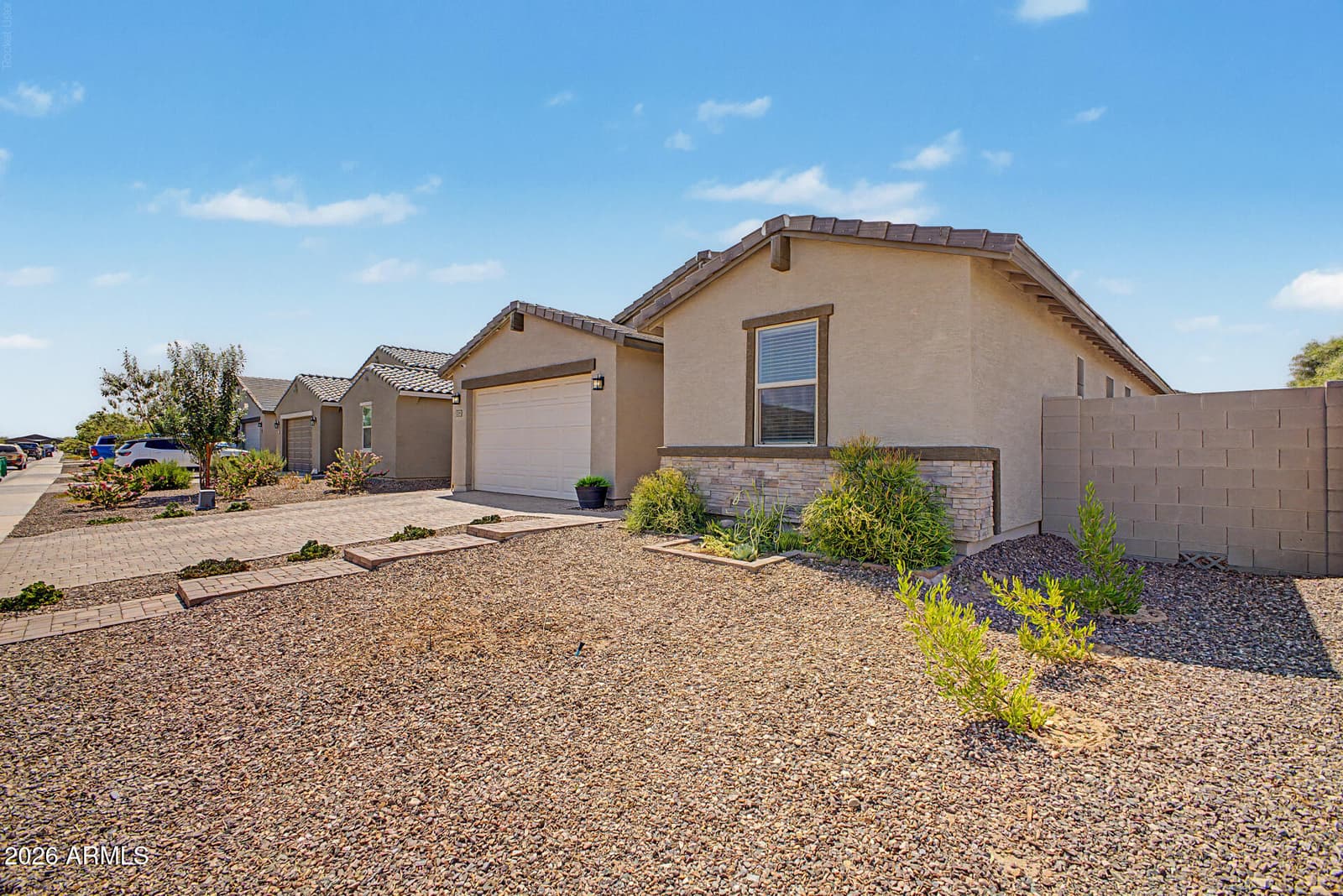 5065 W Karl Street, San Tan Valley, AZ 85144 — photo 7 of 52