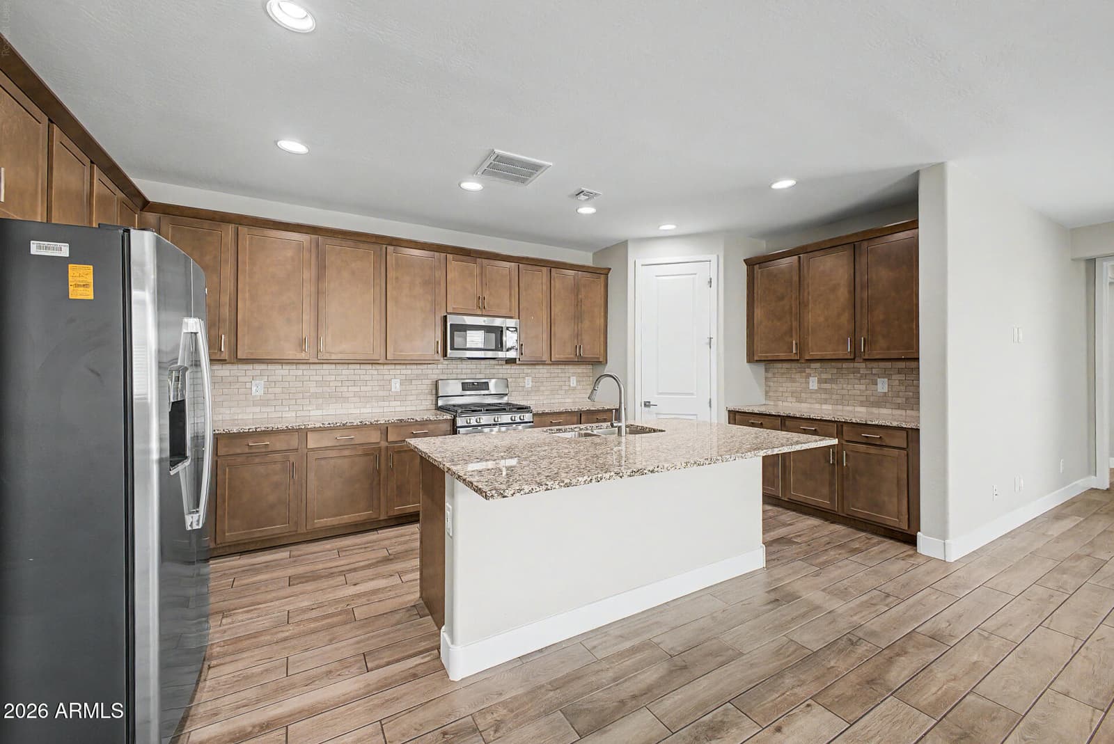 9701 E Spiral Avenue, Mesa, AZ 85212 — photo 9 of 39