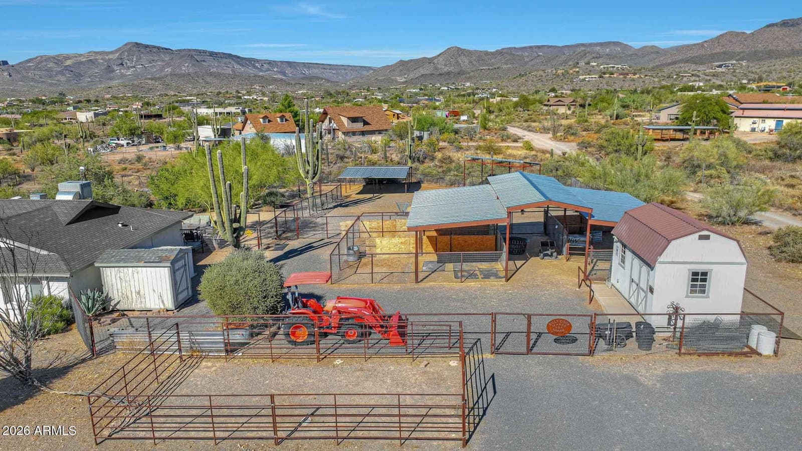 6914 E Highland. Road, Cave Creek, AZ 85331 — photo 11 of 44