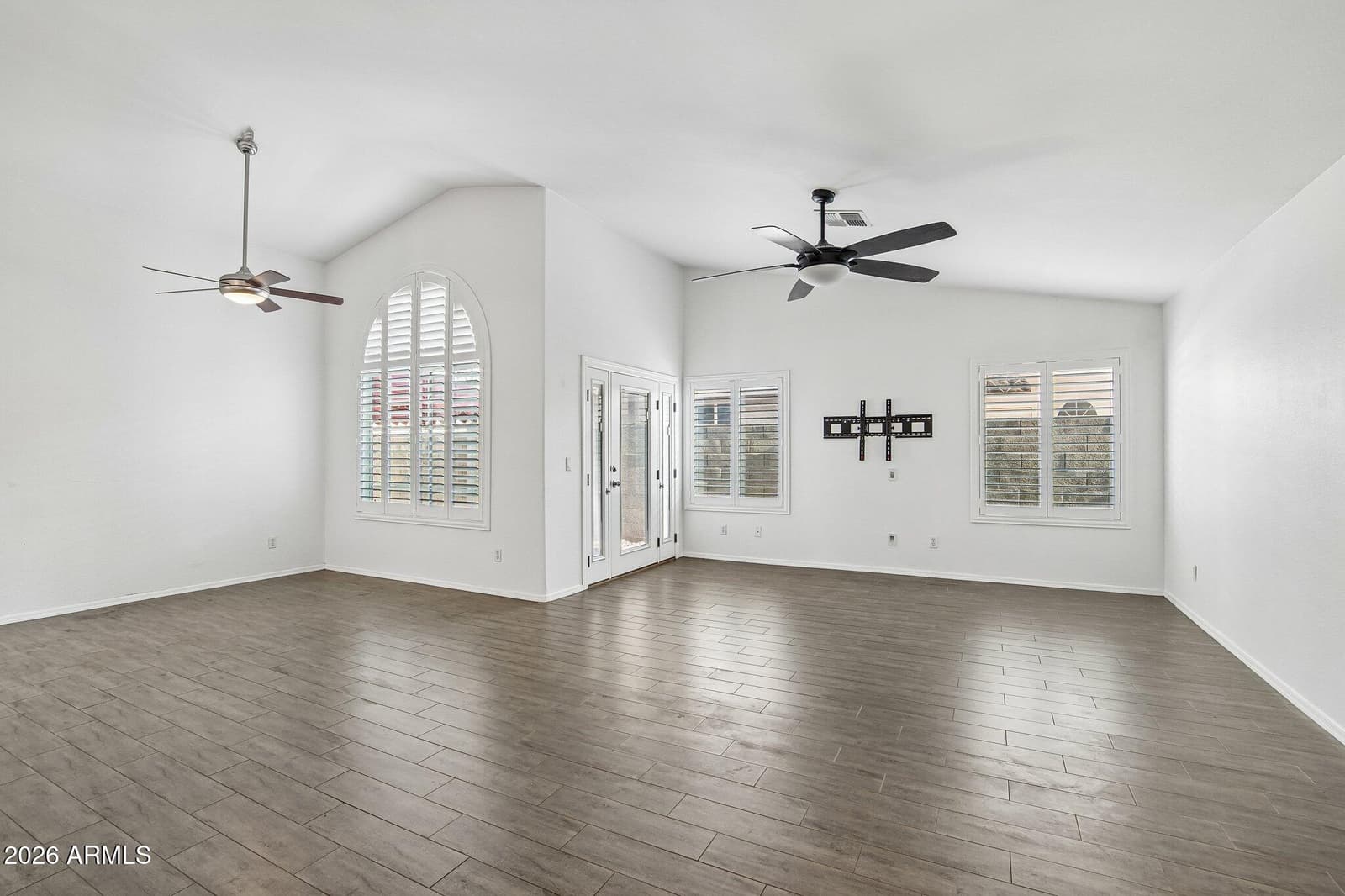 14617 S 43rd Place, Phoenix, AZ 85044 — photo 5 of 42