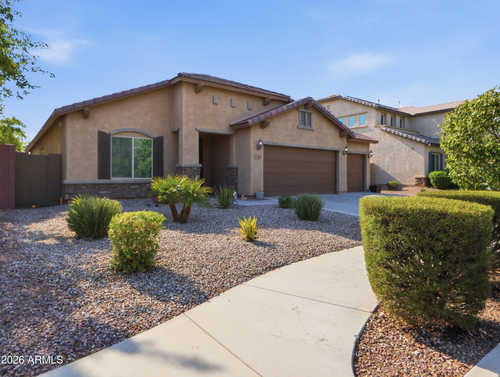 27228 N 174th Lane, Surprise, AZ 85387 — photo 2 of 35