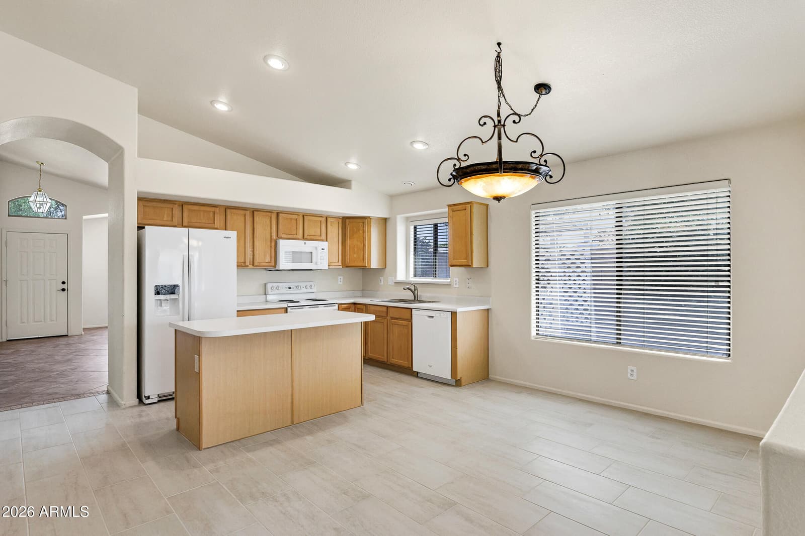 11219 W Vernon Avenue, Avondale, AZ 85392 — photo 3 of 25