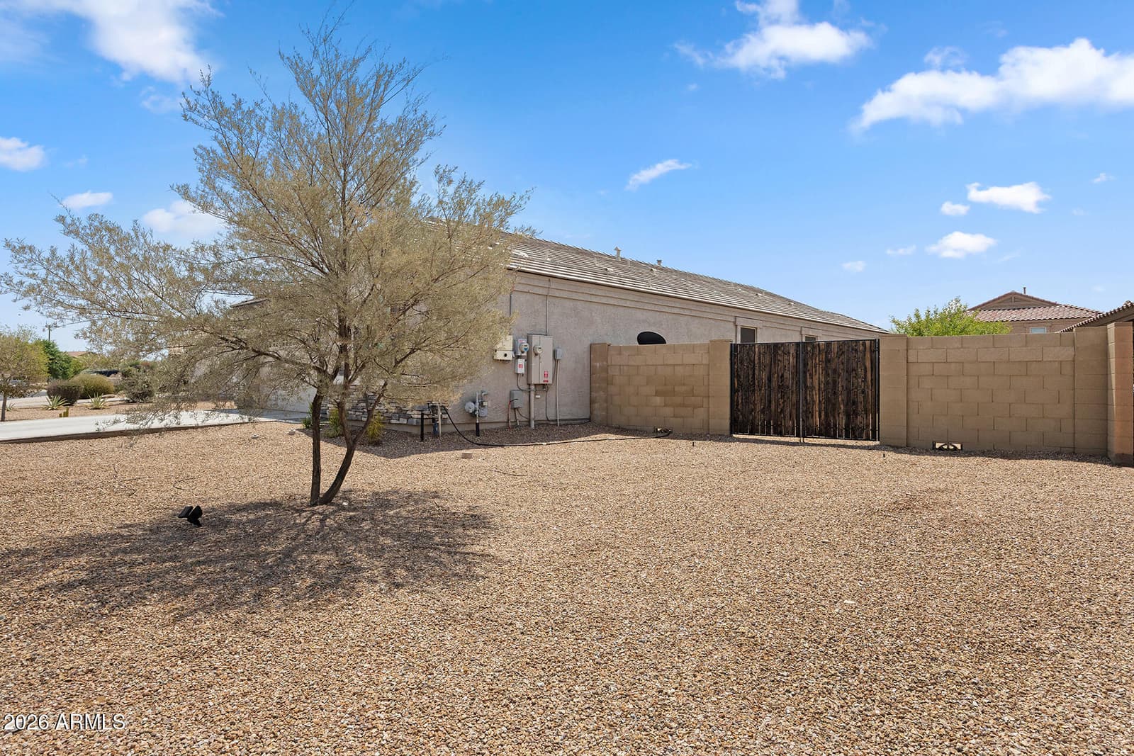 29805 W Clarendon Avenue, Buckeye, AZ 85396 — photo 5 of 46