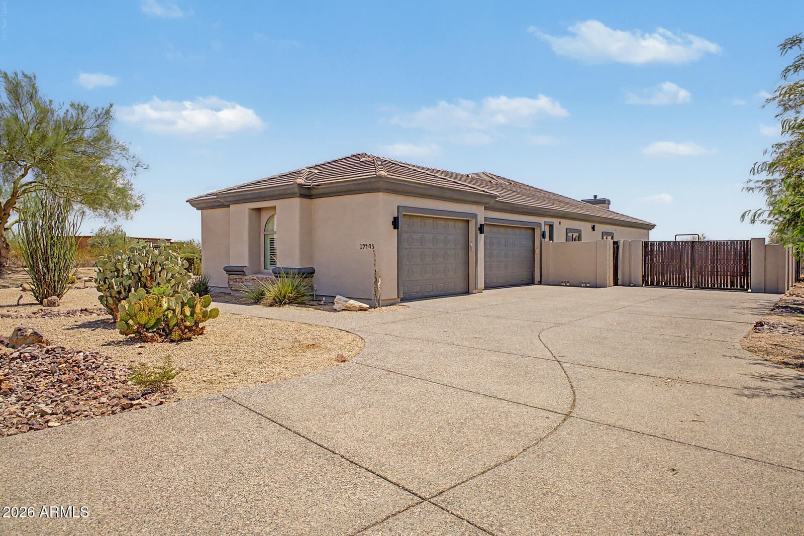 19403 W Townley Court, Waddell, AZ 85355 — photo 4 of 59