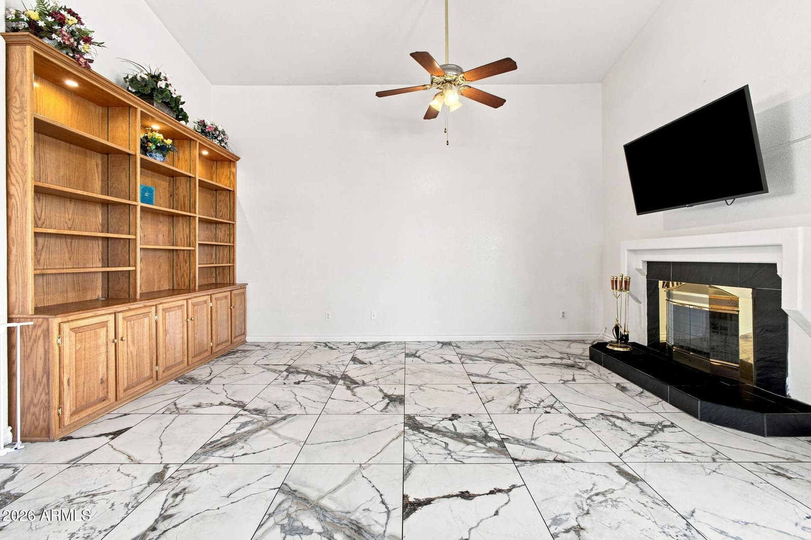 8371 W Villa Rita Drive, Peoria, AZ 85382 — photo 8 of 33
