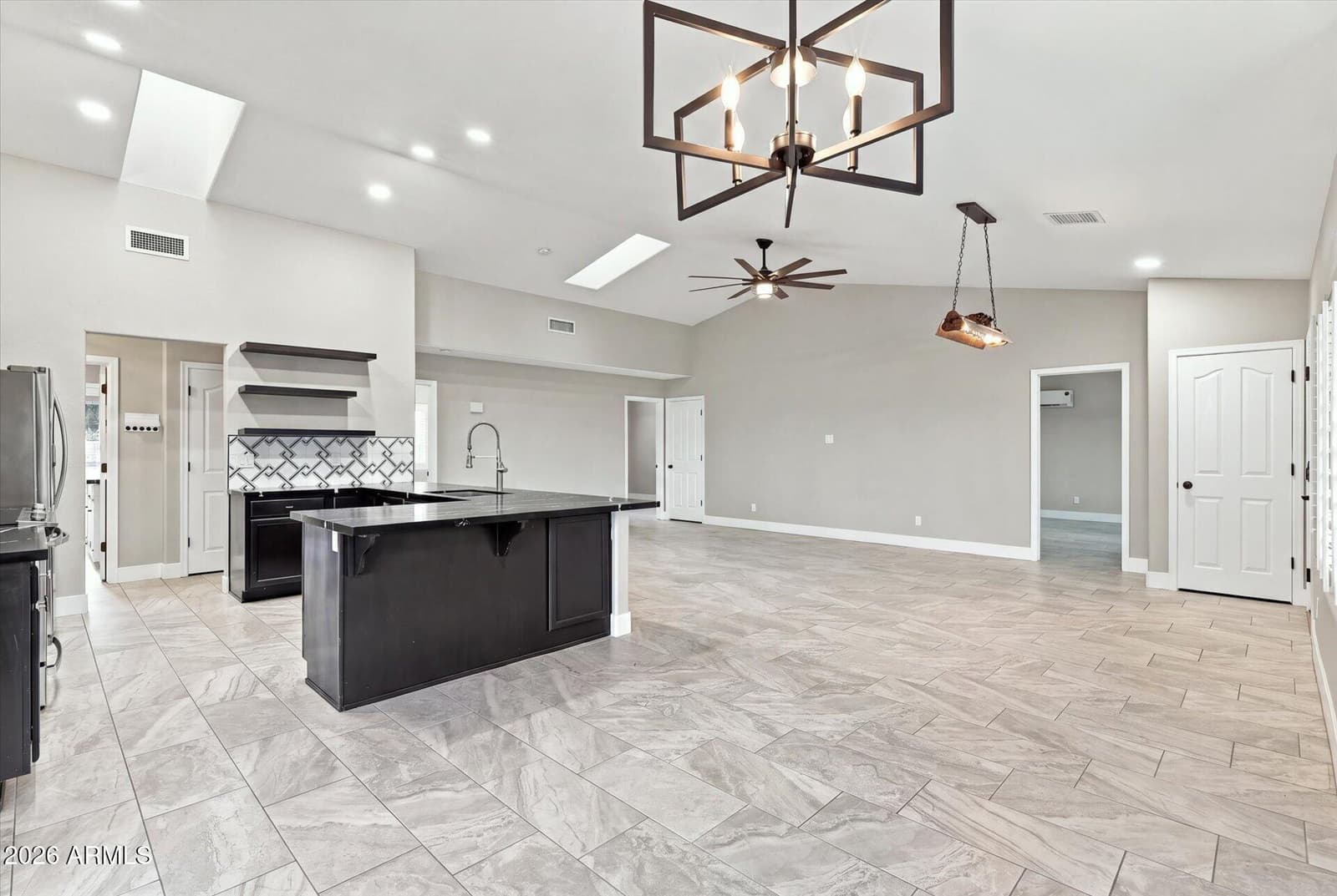 1534 N Acacia Road, Apache Junction, AZ 85119 — photo 9 of 67