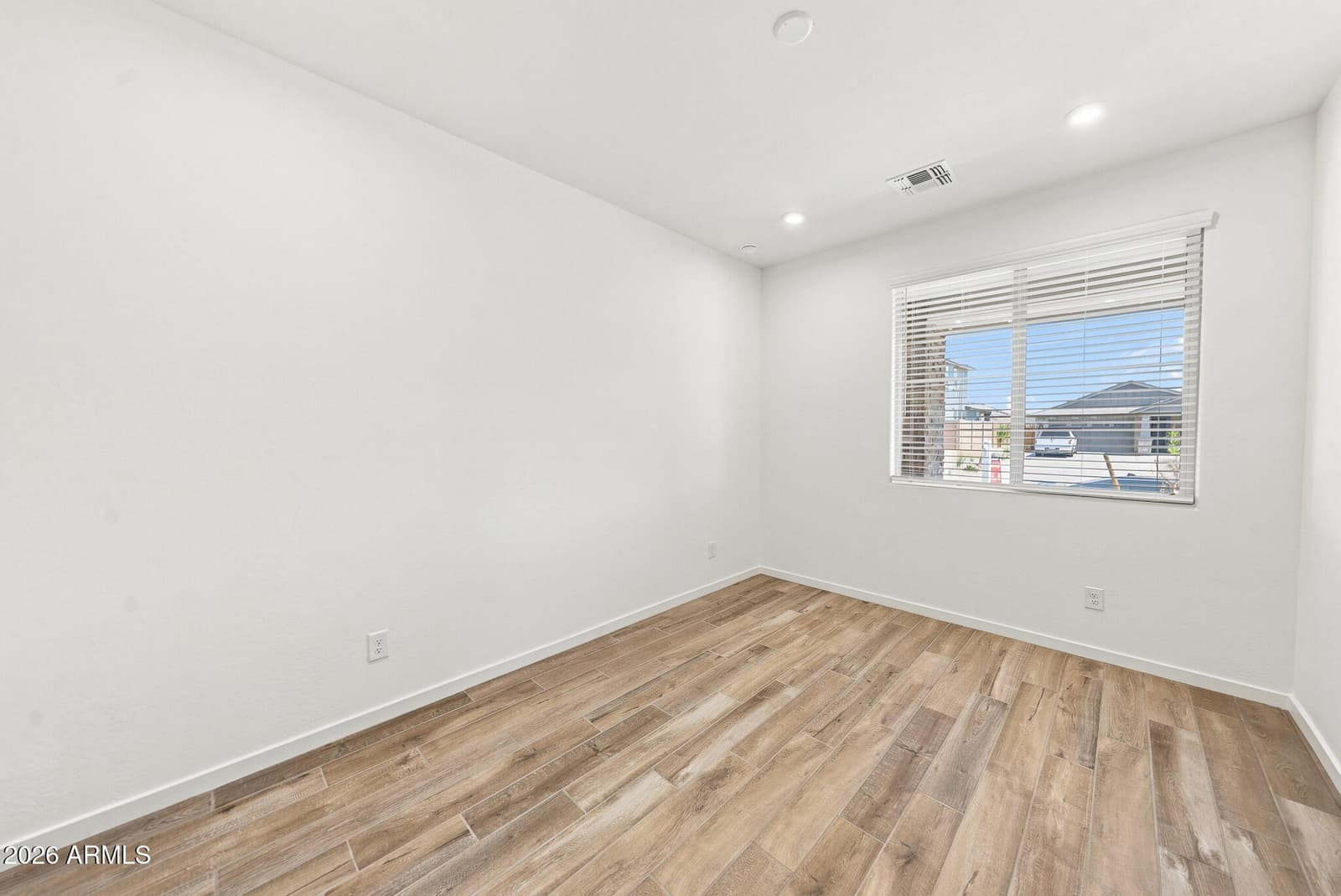 33250 N 134th Lane, Peoria, AZ 85383 — photo 11 of 44