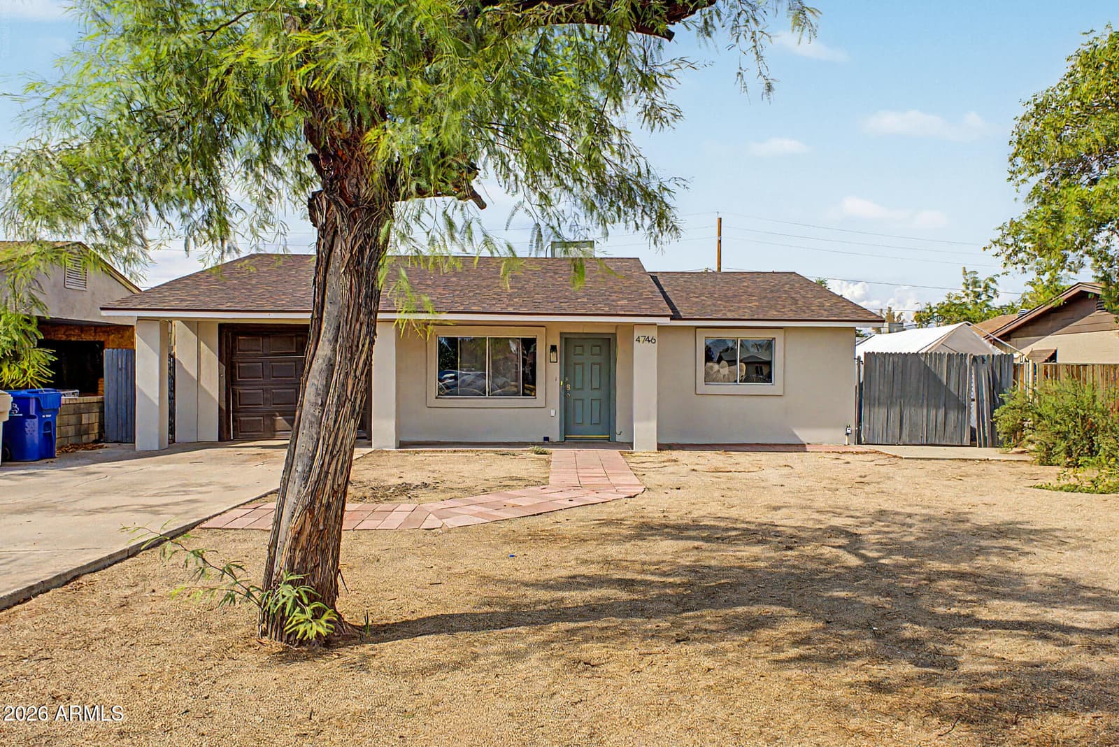 4746 W Nicolet Avenue, Glendale, AZ 85301 — photo 2 of 38