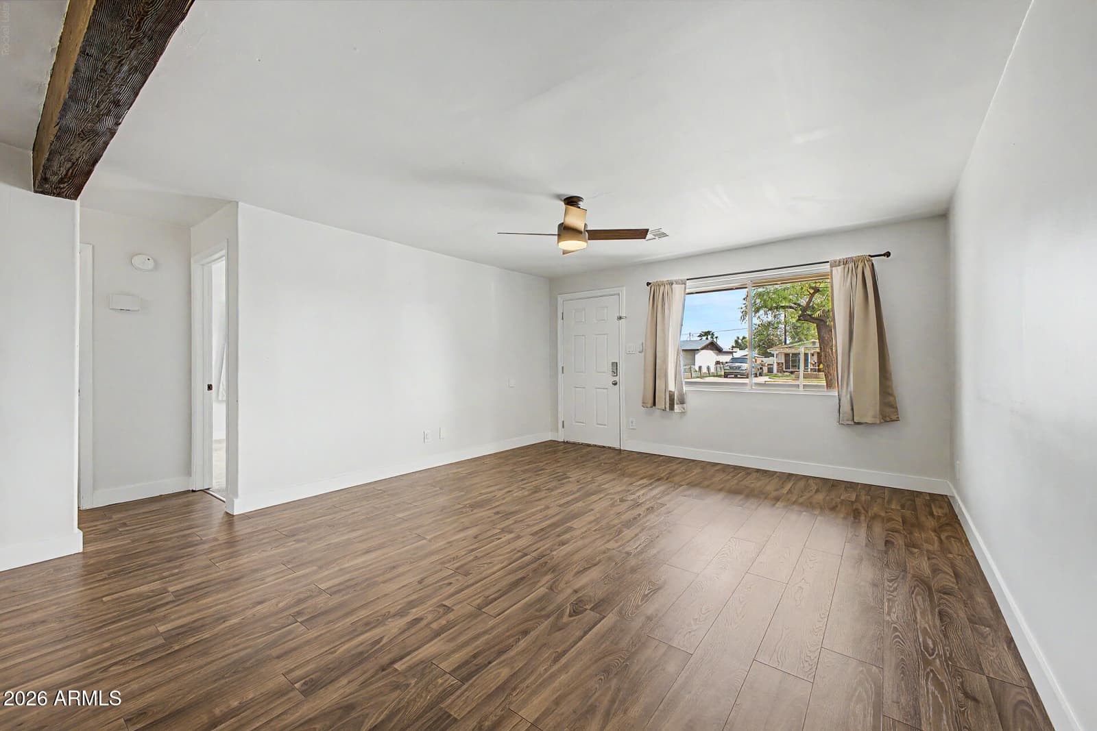 4746 W Nicolet Avenue, Glendale, AZ 85301 — photo 10 of 38