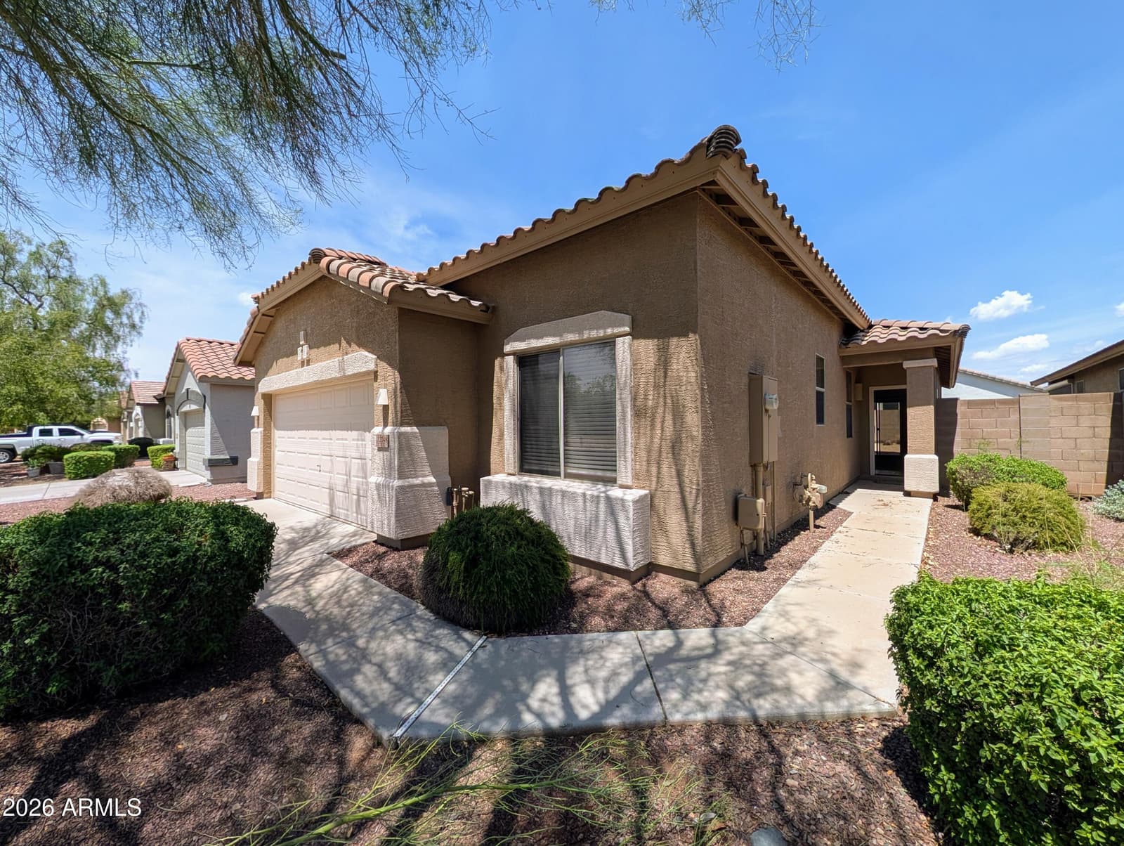 12748 W Honeysuckle Street, Litchfield Park, AZ 85340 — photo 5 of 64