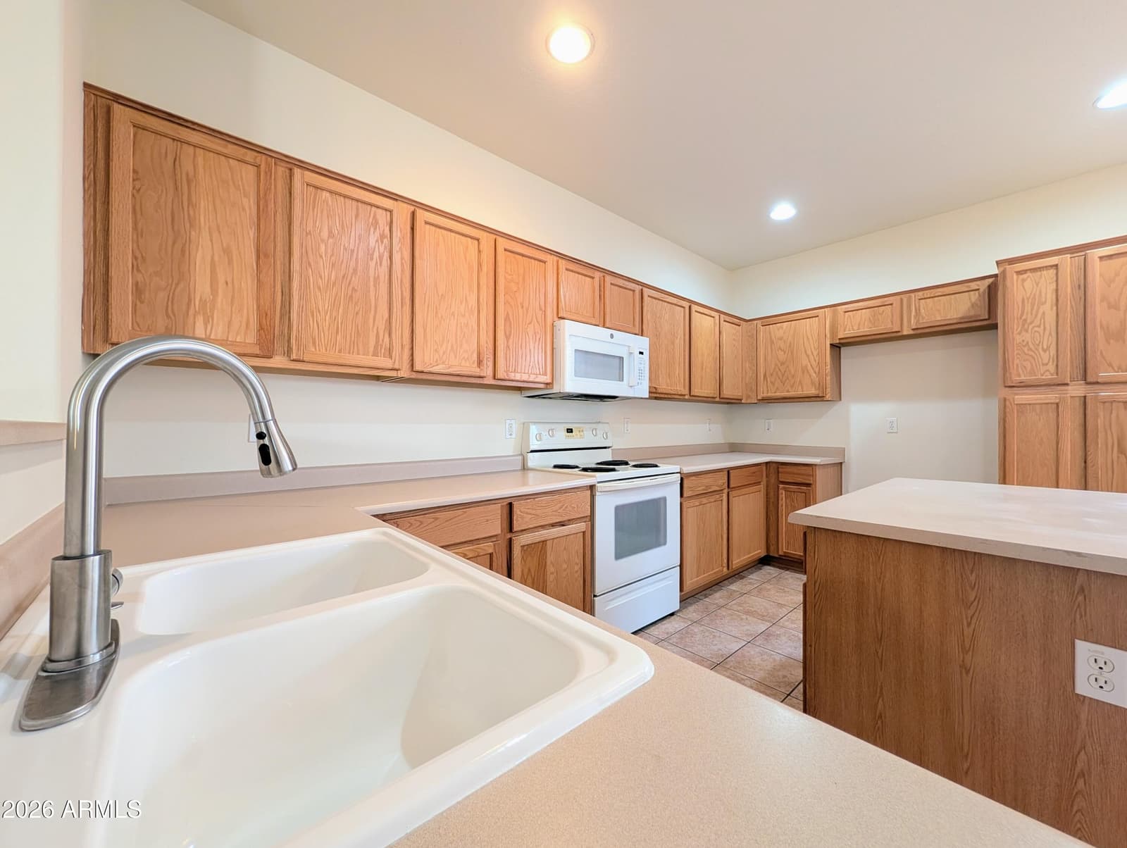 12748 W Honeysuckle Street, Litchfield Park, AZ 85340 — photo 13 of 64