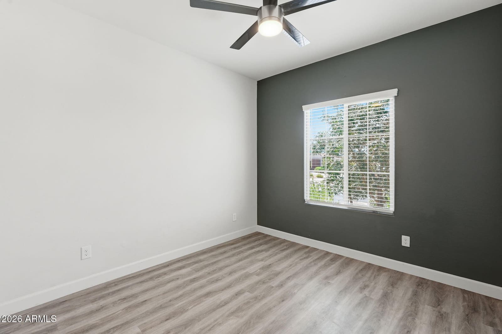 11204 W Mobile Lane, Tolleson, AZ 85353 — photo 11 of 31
