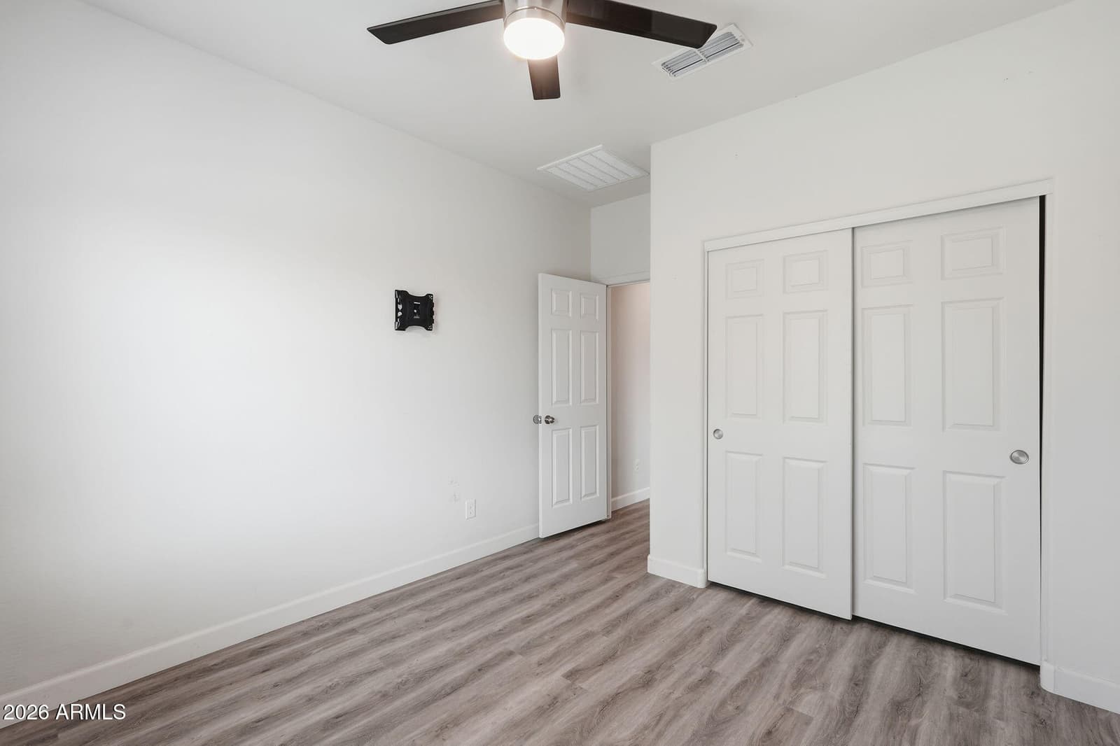 11204 W Mobile Lane, Tolleson, AZ 85353 — photo 13 of 31