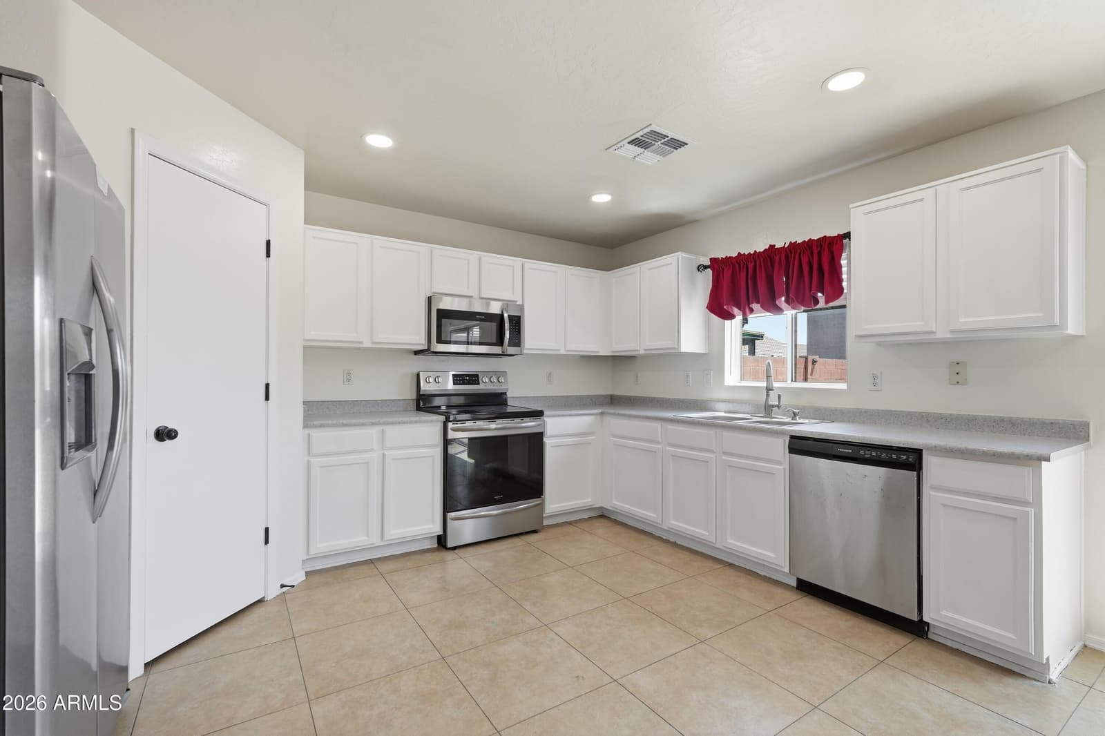 2505 E San Manuel Road, San Tan Valley, AZ 85143 — photo 11 of 34