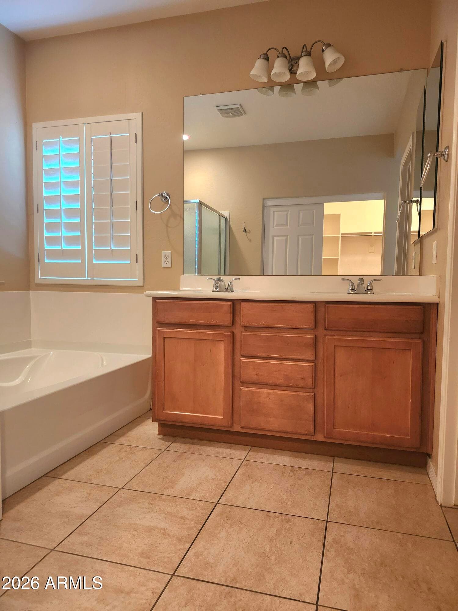 5205 W Molly Lane, Phoenix, AZ 85083 — photo 12 of 36