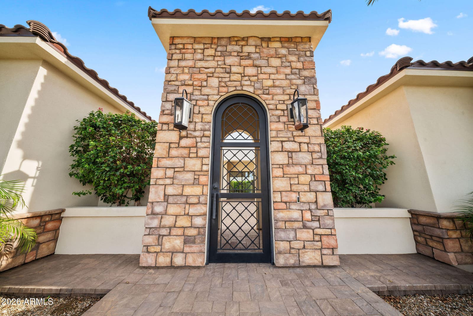 18203 W Solano Court, Litchfield Park, AZ 85340 — photo 4 of 76