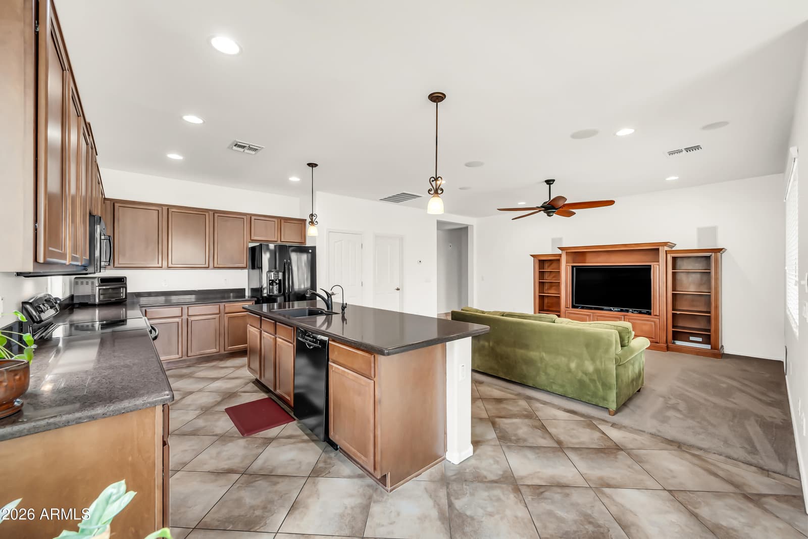 3514 E San Carlos Place, Chandler, AZ 85249 — photo 9 of 65