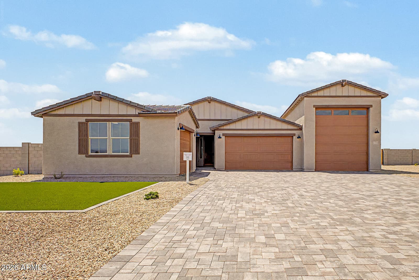 24311 W Duane Lane, Wittmann, AZ 85361 — photo 3 of 56