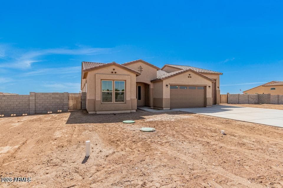 24335 W Duane Lane, Wittmann, AZ 85361 — photo 3 of 39