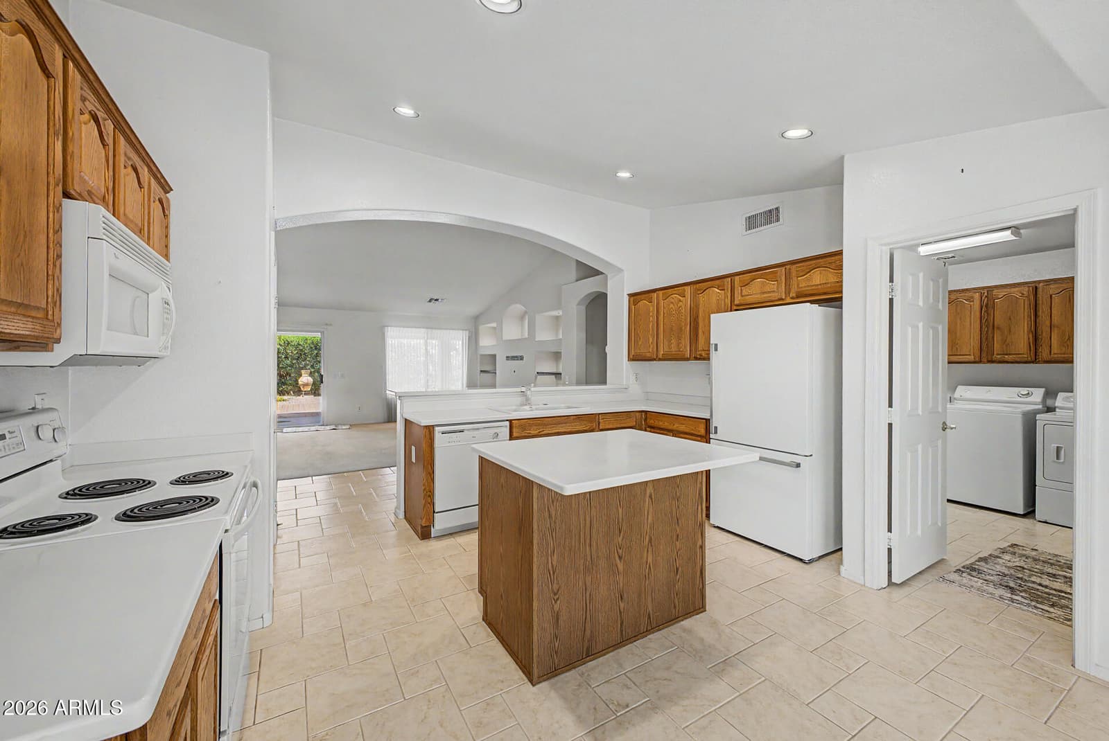 9228 E Champagne Drive, Sun Lakes, AZ 85248 — photo 13 of 37