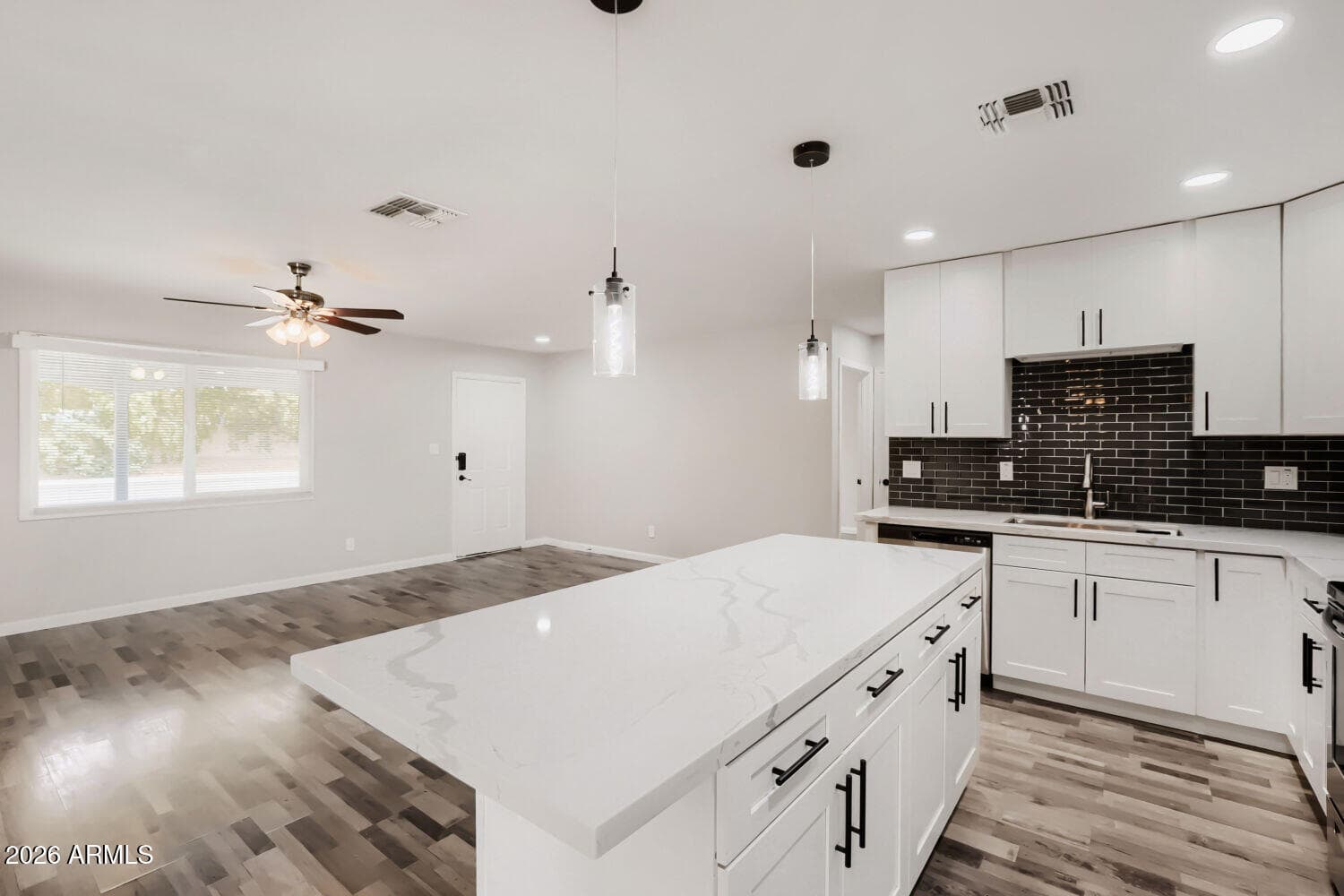 5755 W Sunnyside Drive, Glendale, AZ 85304 — photo 12 of 29