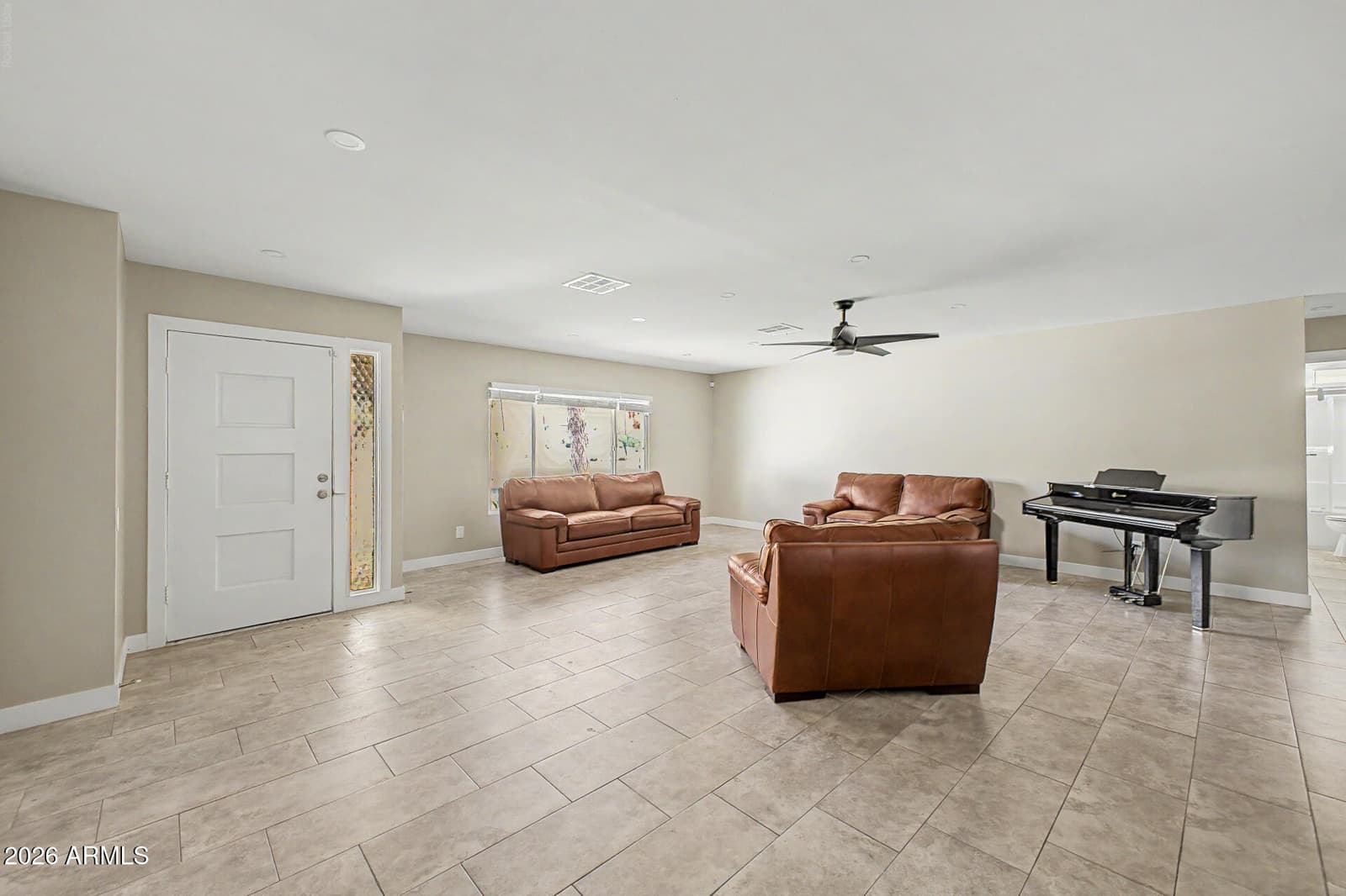 5111 W Greenway Road, Glendale, AZ 85306 — photo 4 of 29