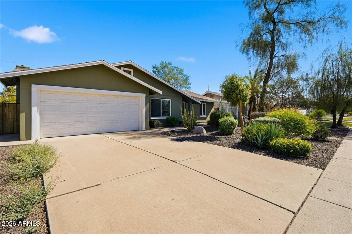 1506 E Broadmor Drive, Tempe, AZ 85282 — photo 2 of 36