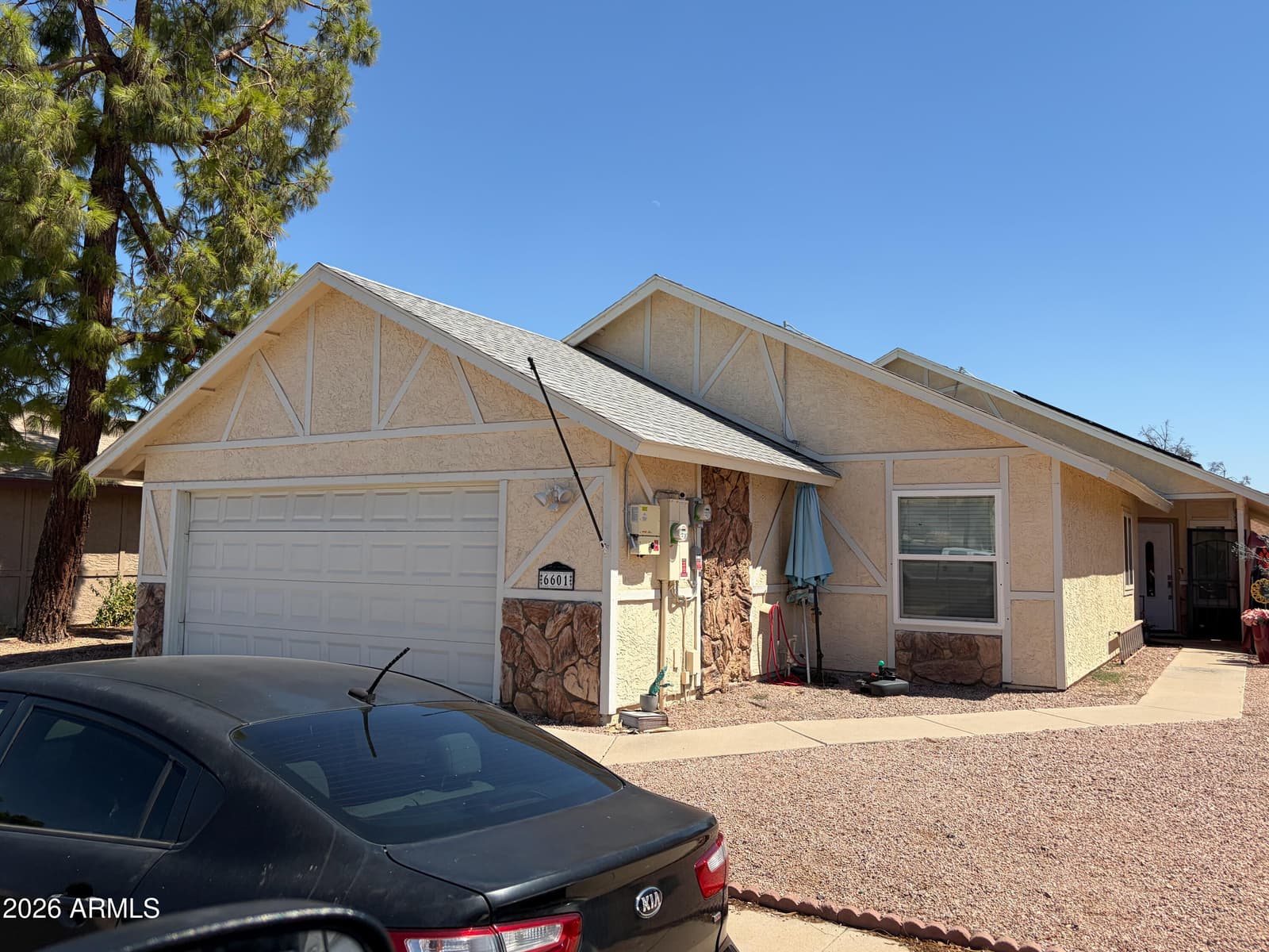 6601 W Poinsettia Drive, Glendale, AZ 85304
