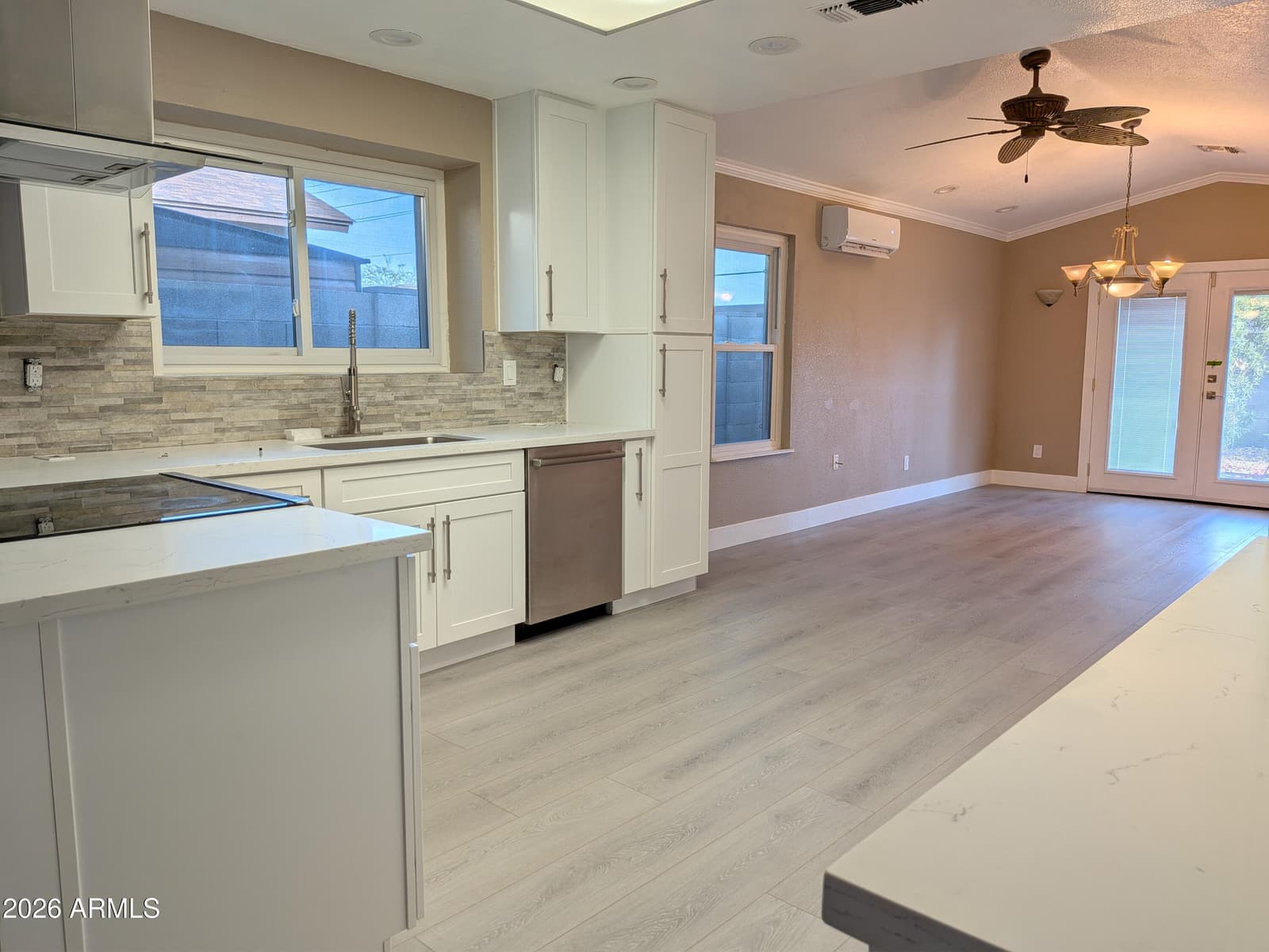 7279 W Wethersfield Road, Peoria, AZ 85381 — photo 8 of 31