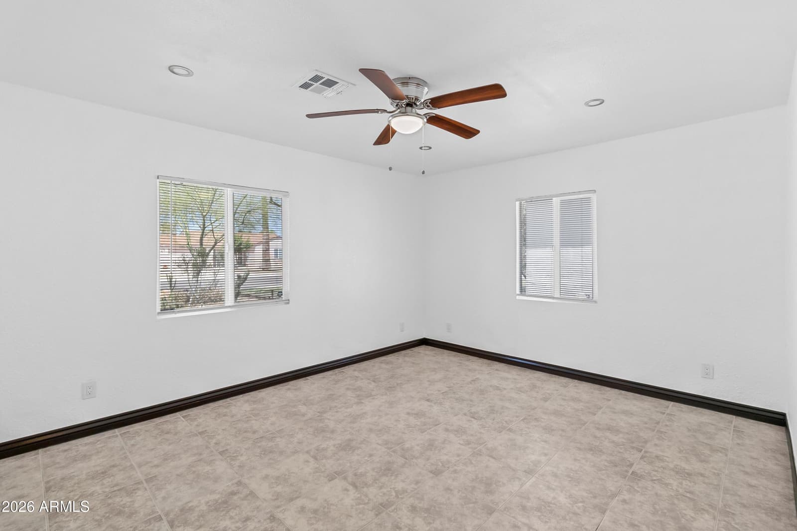 4301 N 15th Drive, Phoenix, AZ 85015 — photo 18 of 29