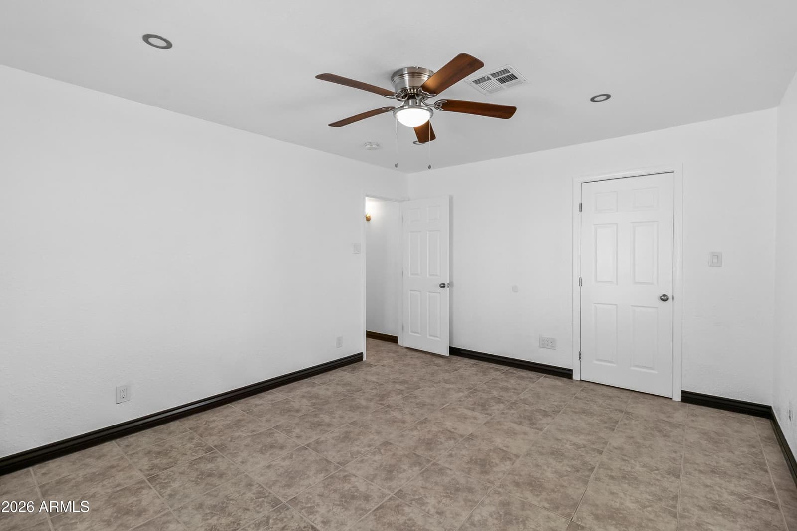 4301 N 15th Drive, Phoenix, AZ 85015 — photo 19 of 29