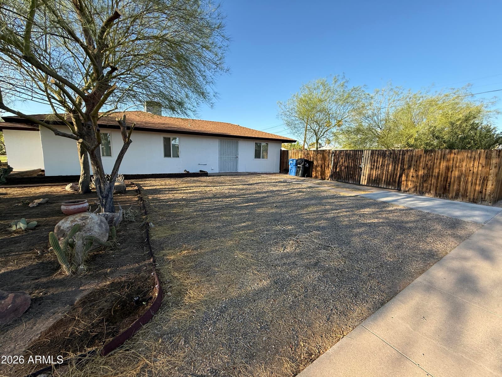 4301 N 15th Drive, Phoenix, AZ 85015 — photo 4 of 29