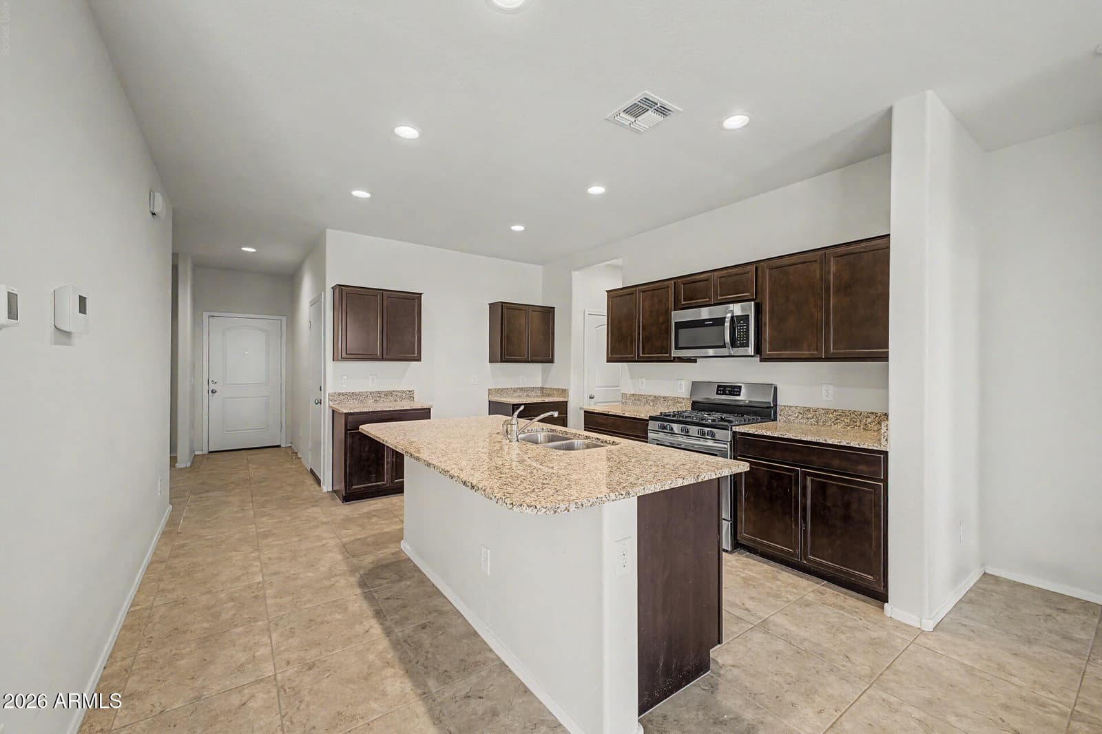 31021 W Columbus Avenue, Buckeye, AZ 85396 — photo 11 of 31