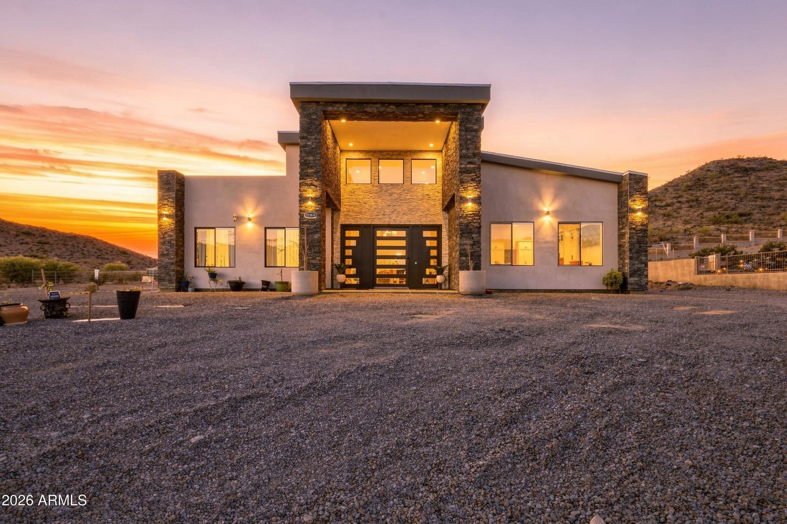 13811 W HARWELL Road, Goodyear, AZ 85338