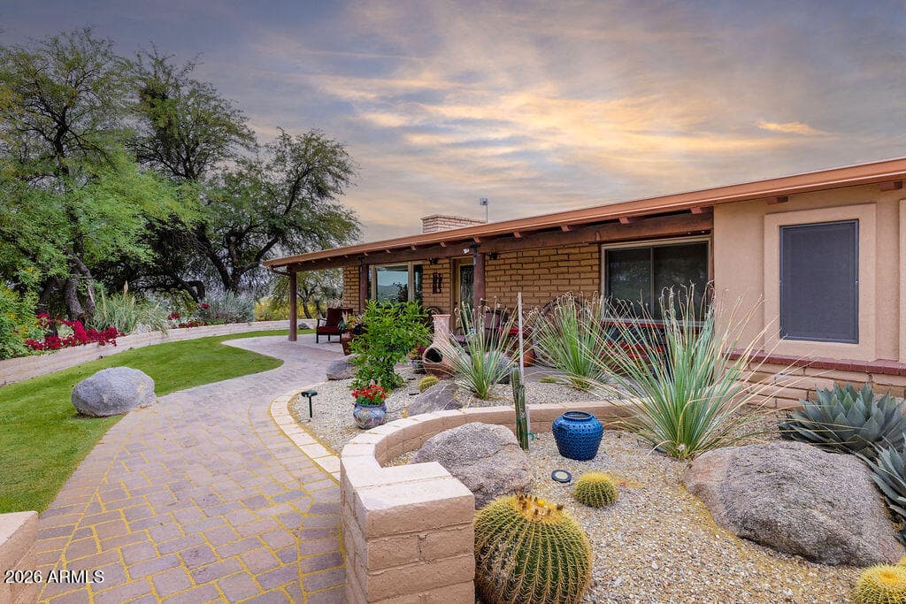 1305 Jack Burden Road, Wickenburg, AZ 85390 — photo 2 of 54
