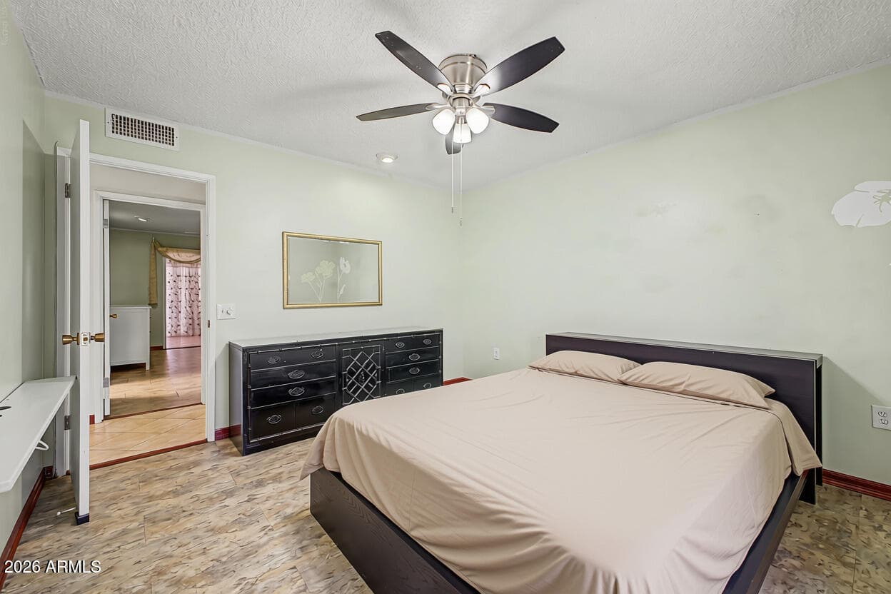 10060 W Royal Oak Road N, Sun City, AZ 85351 — photo 25 of 31
