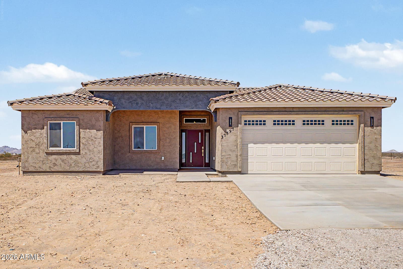37597 W MARIPOSA Street, Tonopah, AZ 85354