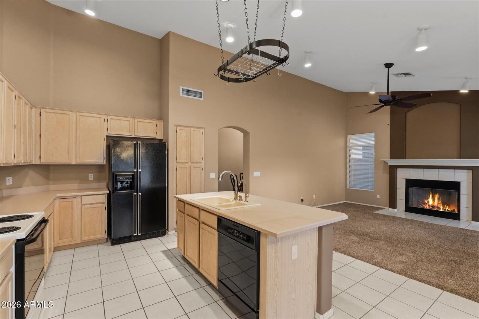 22407 N 71st Lane, Glendale, AZ 85310 — photo 10 of 35
