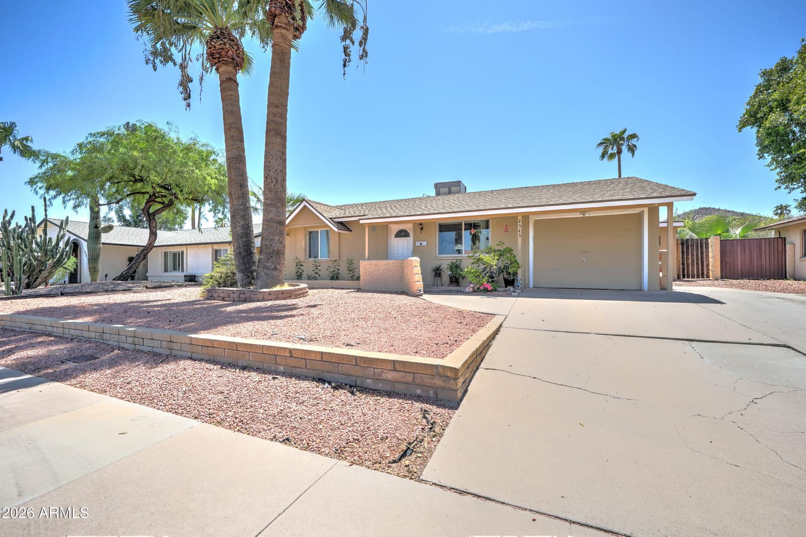 2545 E Vista Drive, Phoenix, AZ 85032 — photo 3 of 31