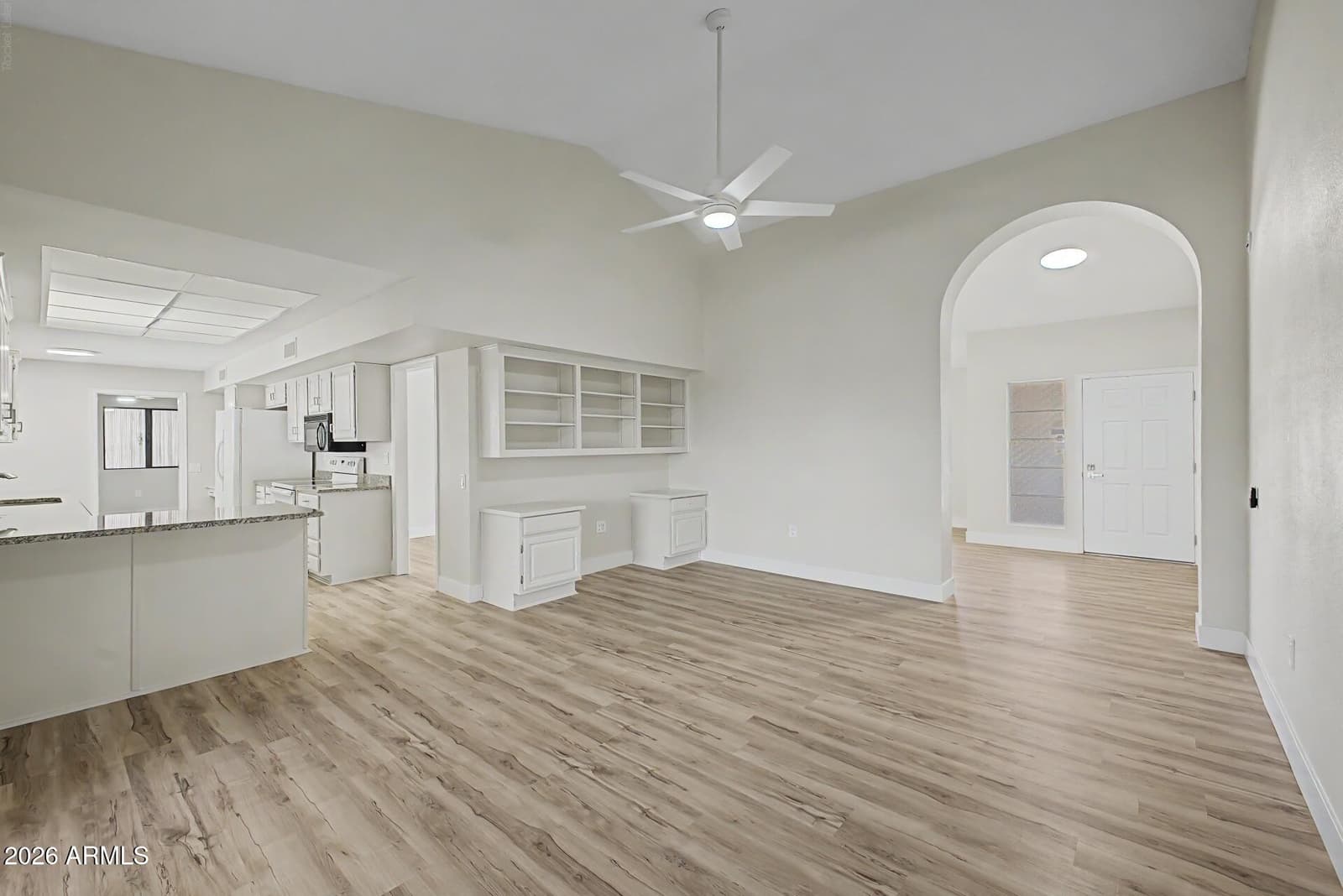 17803 N 136th Drive, Sun City West, AZ 85375 — photo 11 of 36