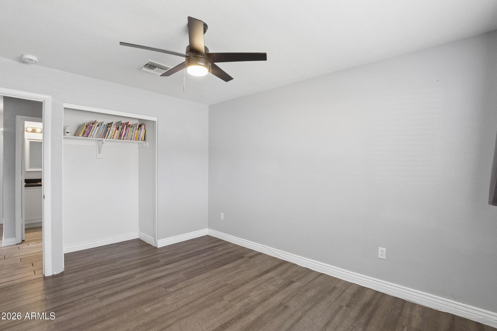 1017 E El Caminito Drive, Phoenix, AZ 85020 — photo 32 of 43