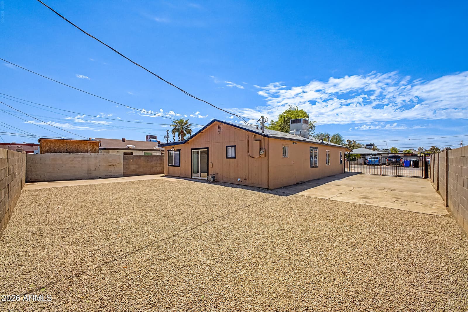 1621 N 37th Drive, Phoenix, AZ 85009 — photo 31 of 32