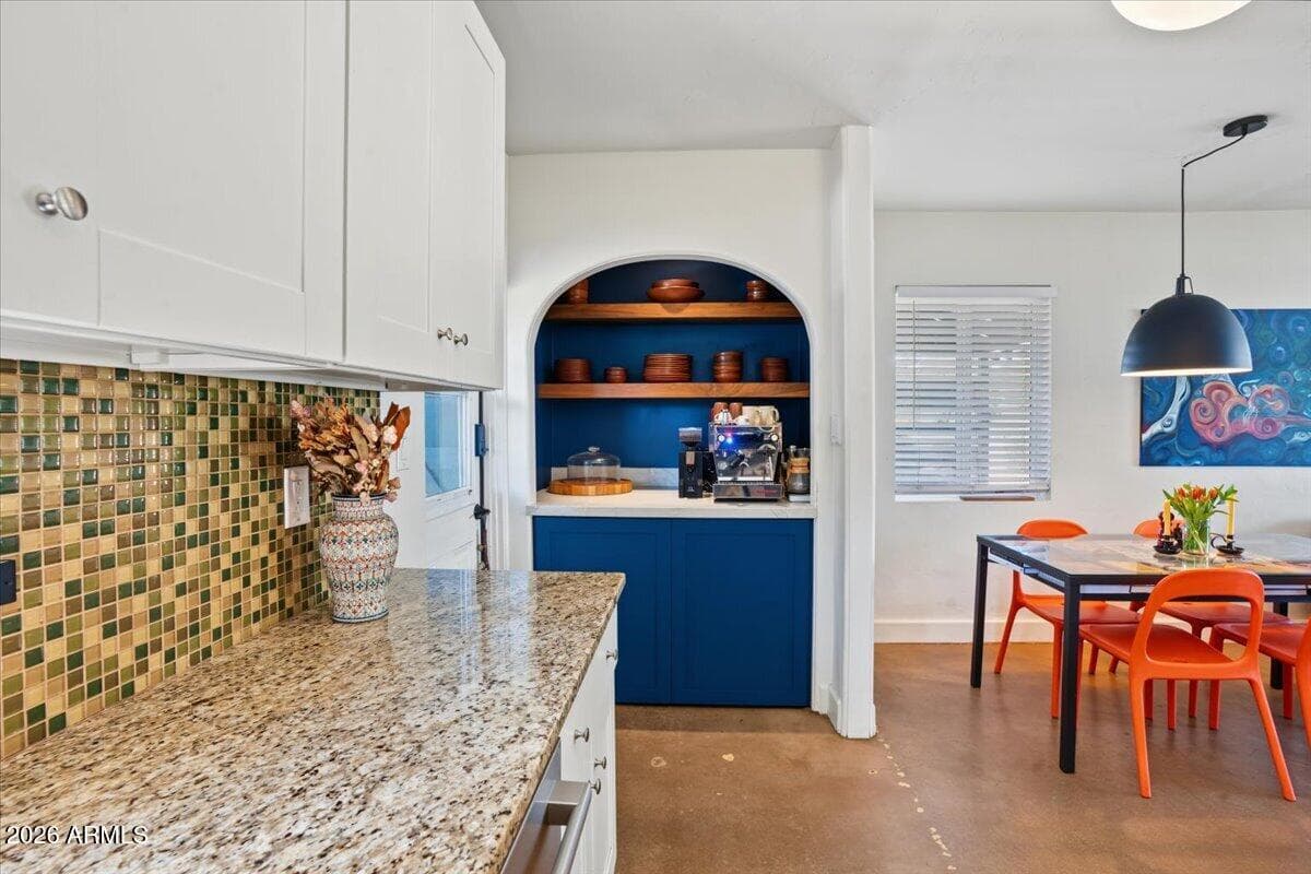 4446 N 33rd Place, Phoenix, AZ 85018 — photo 11 of 49