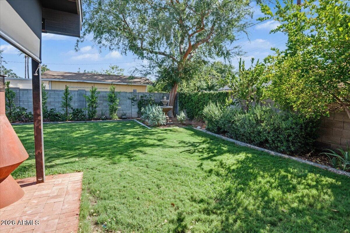 4446 N 33rd Place, Phoenix, AZ 85018 — photo 29 of 49