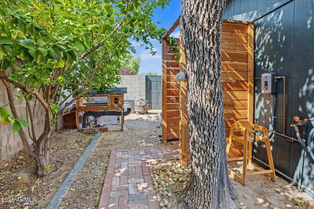 4446 N 33rd Place, Phoenix, AZ 85018 — photo 40 of 49